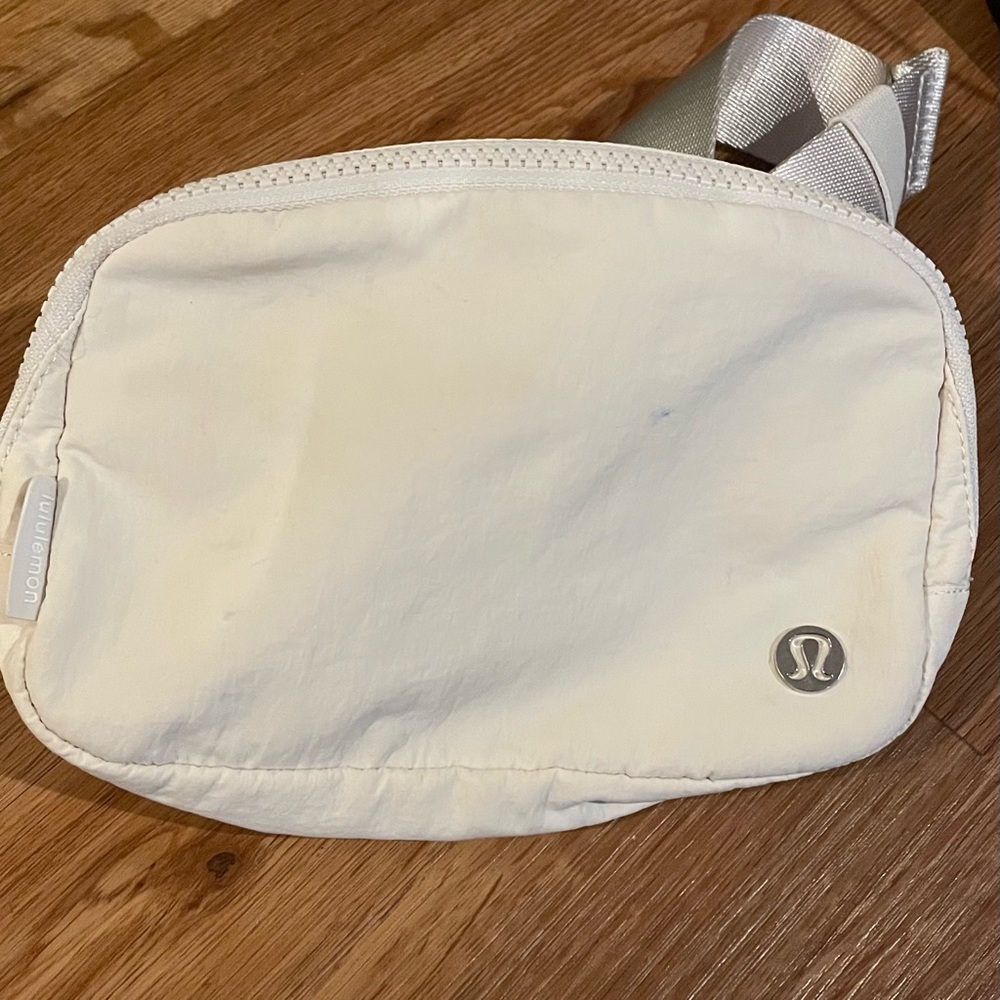 lululemon athletica White/Cream Belt Bag